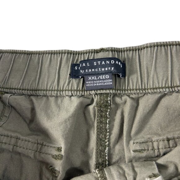 Social Standard by Sanctuary Shorts Womens XXL Green Casual Roll Tab Cuff - Picture 6 of 9